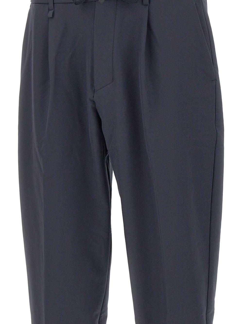Pantaloni affusolati in poliestere con elastane 50539085 402 BOSS