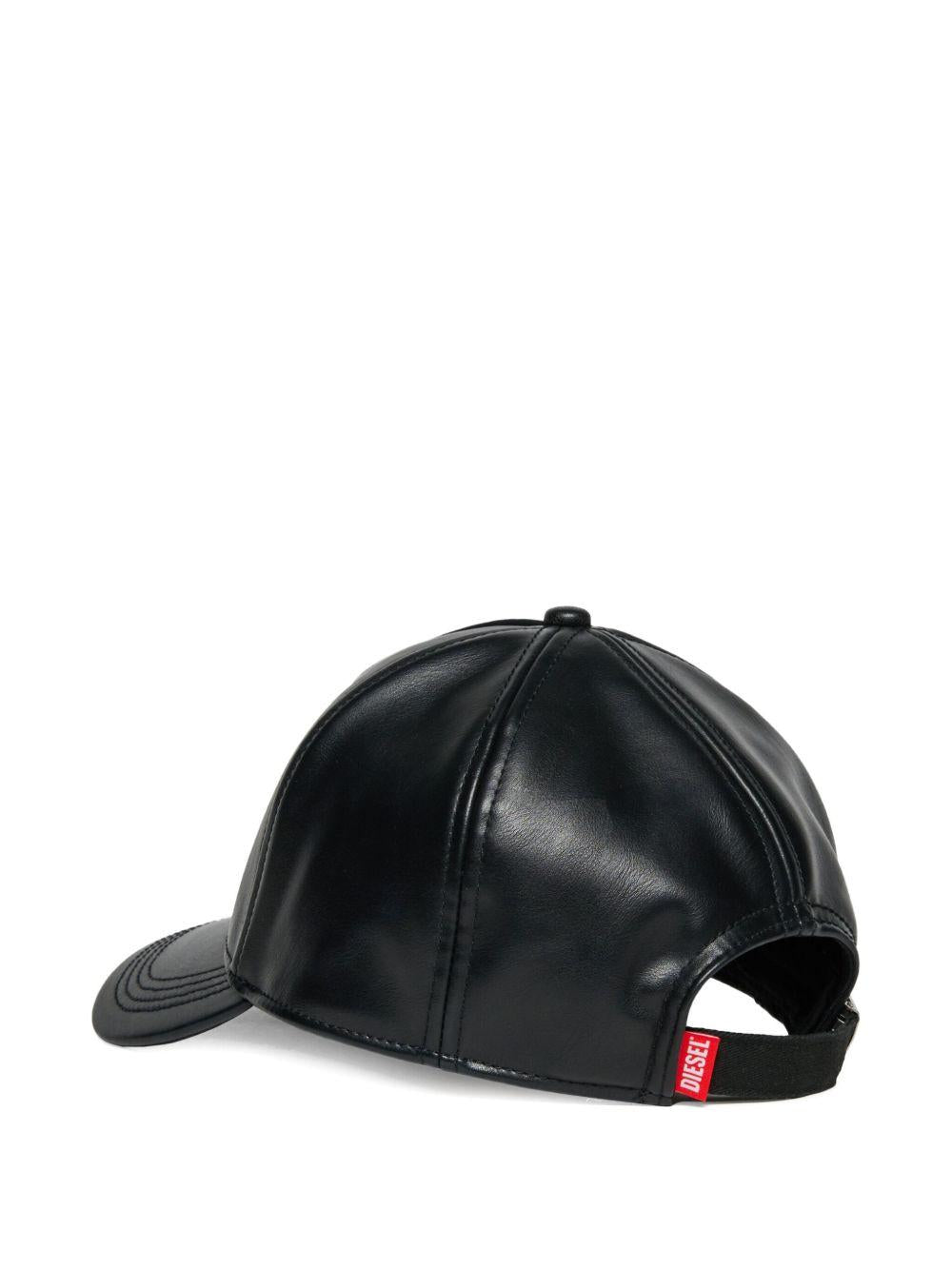 Cappello in Pelle Sintetica con Logo Goffrato J02520KXBQ5 K900 DIESEL KIDS