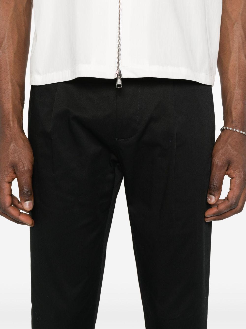 Pantalone oyster nero con piega L1PSS246731 D001 LOW BRAND 