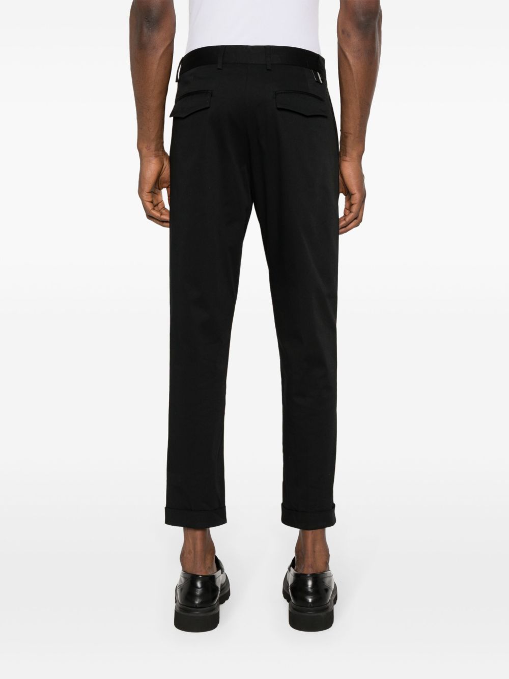 Pantalone oyster nero con piega L1PSS246731 D001 LOW BRAND 