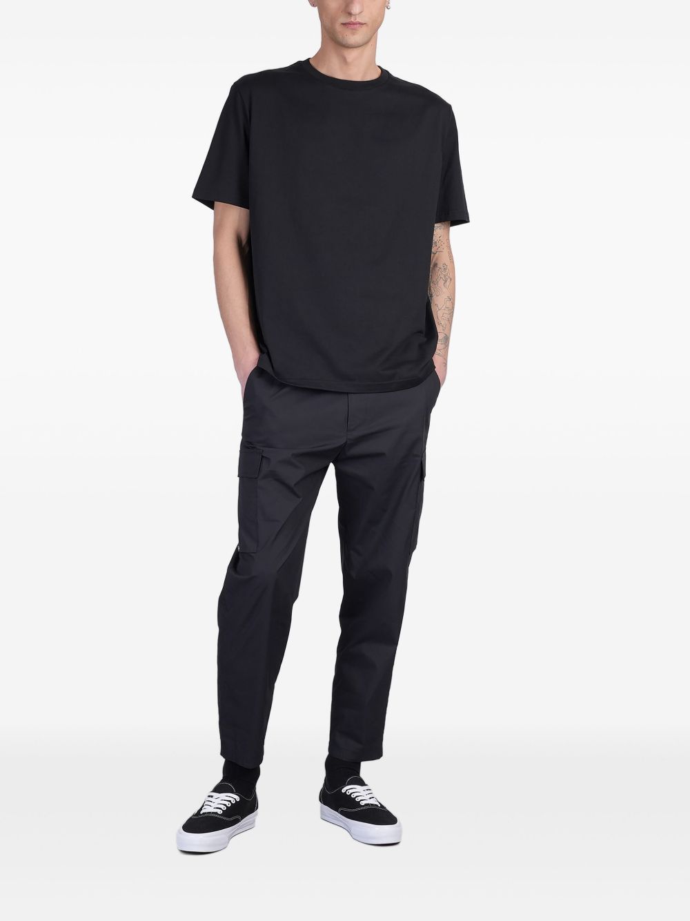 T-shirt B240 nera oversize L1TSS256549 D001 LOW BRAND 