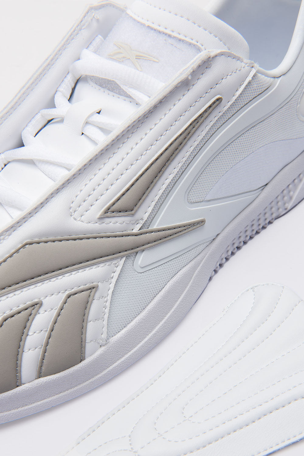 Sneakers low-top con pannelli e suola zigrinata 100261804P 804P REEBOK LTD 