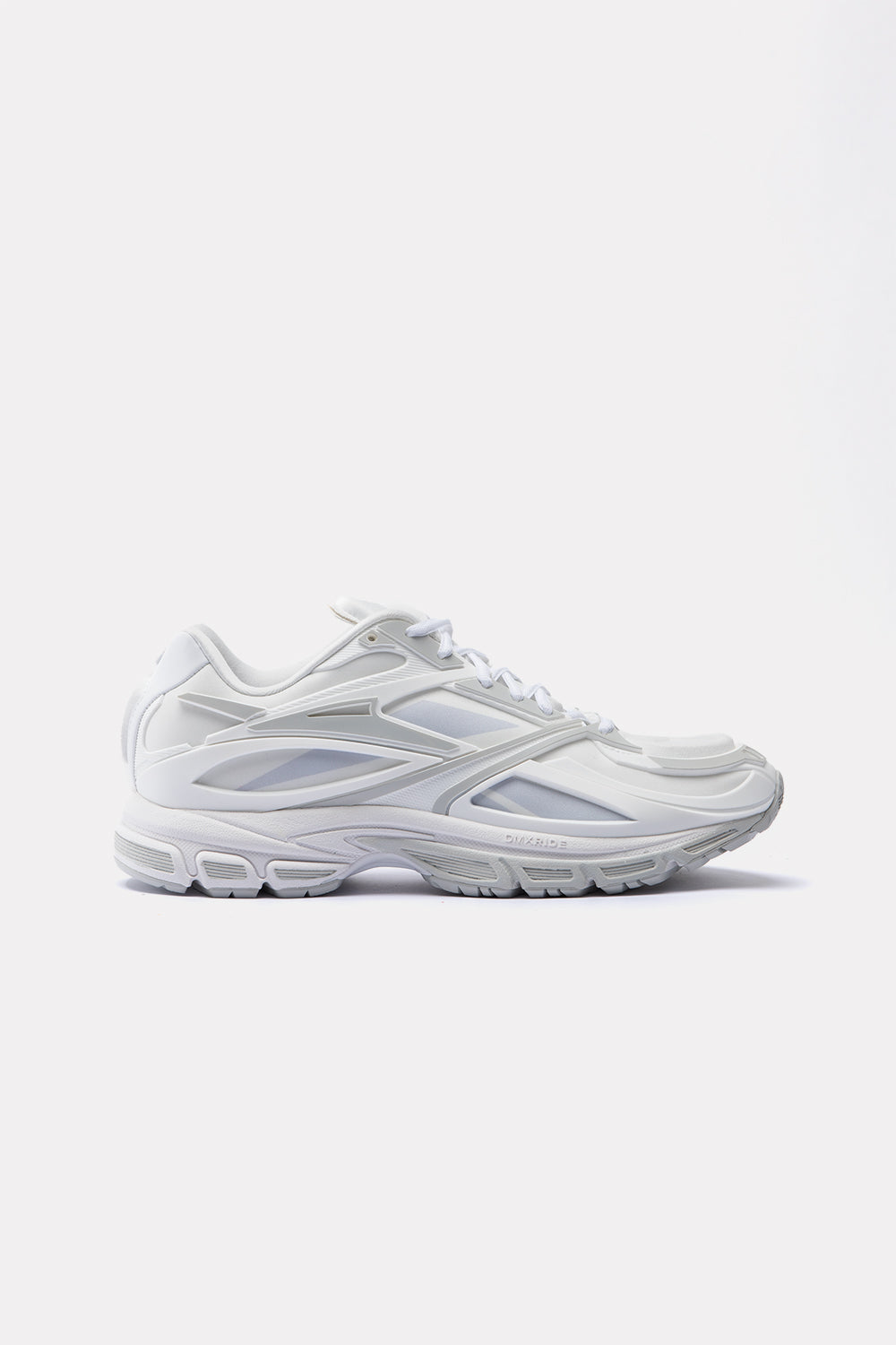  100261806 806 REEBOK LTD 