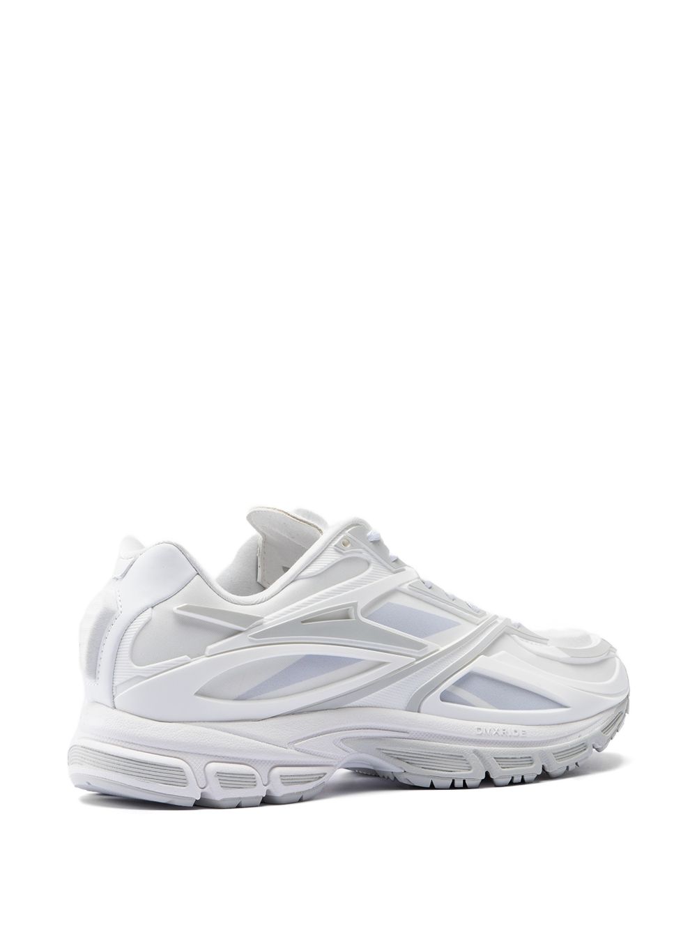  100261806 806 REEBOK LTD 