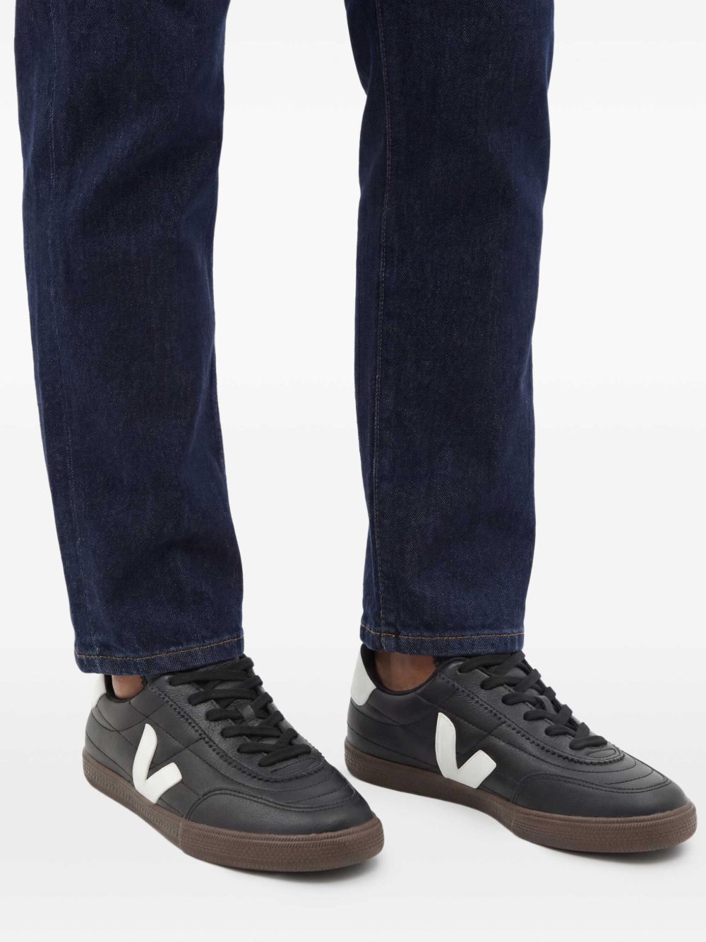 Sneakers in pelle con logo a contrasto FU2020707 BLACKWHITE VEJA 