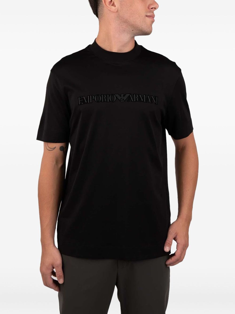 T-shirt Nera con Logo Goffrato 6D1TR31JOSZ 0035 EMPORIO ARMANI 