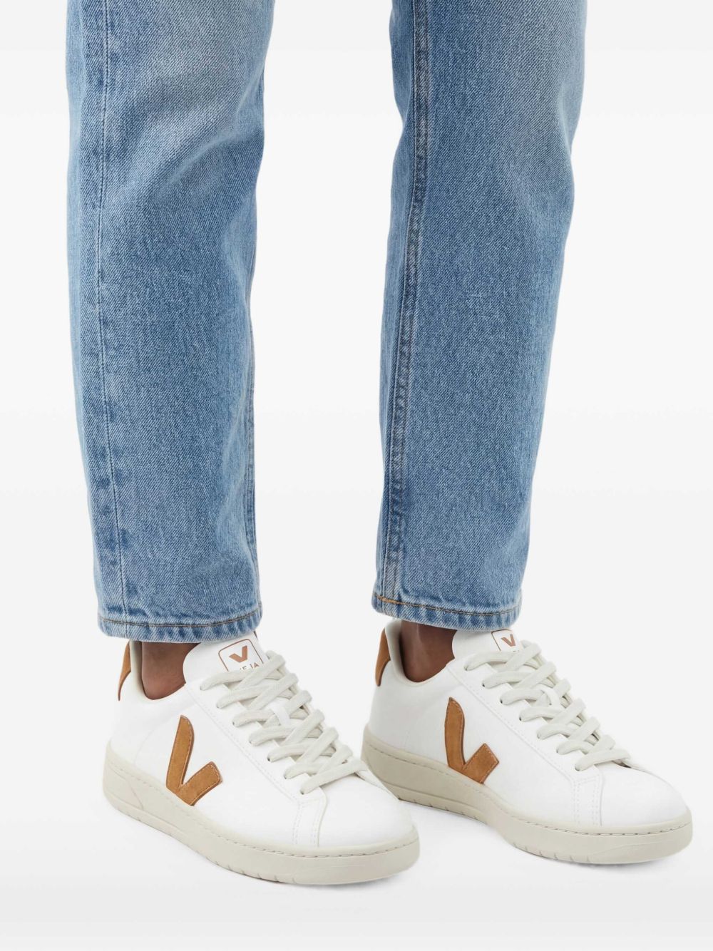 Sneakers urca bianche/cammello UC0703151 WHITECAMEL VEJA 