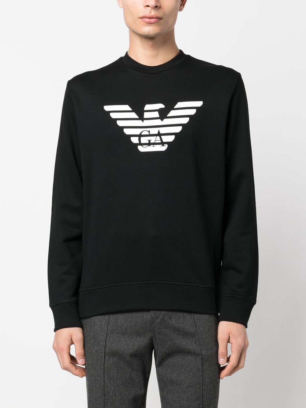 Felpa nera con logo stampato e maniche lunghe 8N1MR61JRIZ F008 EMPORIO ARMANI 