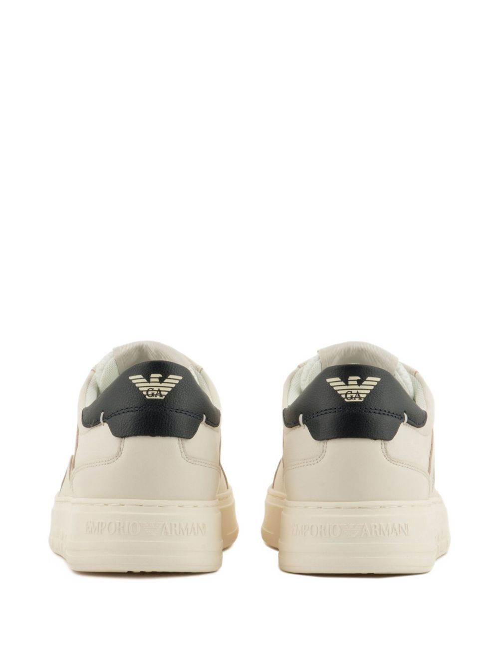 Sneakers ecru con pannelli in pelle e chiusura con lacci EM003702AF19573 M0019 EMPORIO ARMANI 