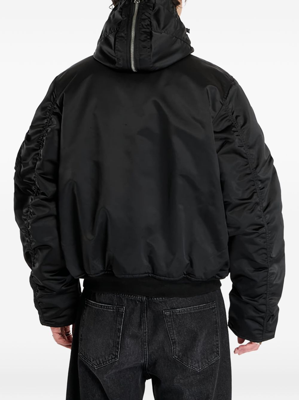  758101 03 ALPHA INDUSTRIES 