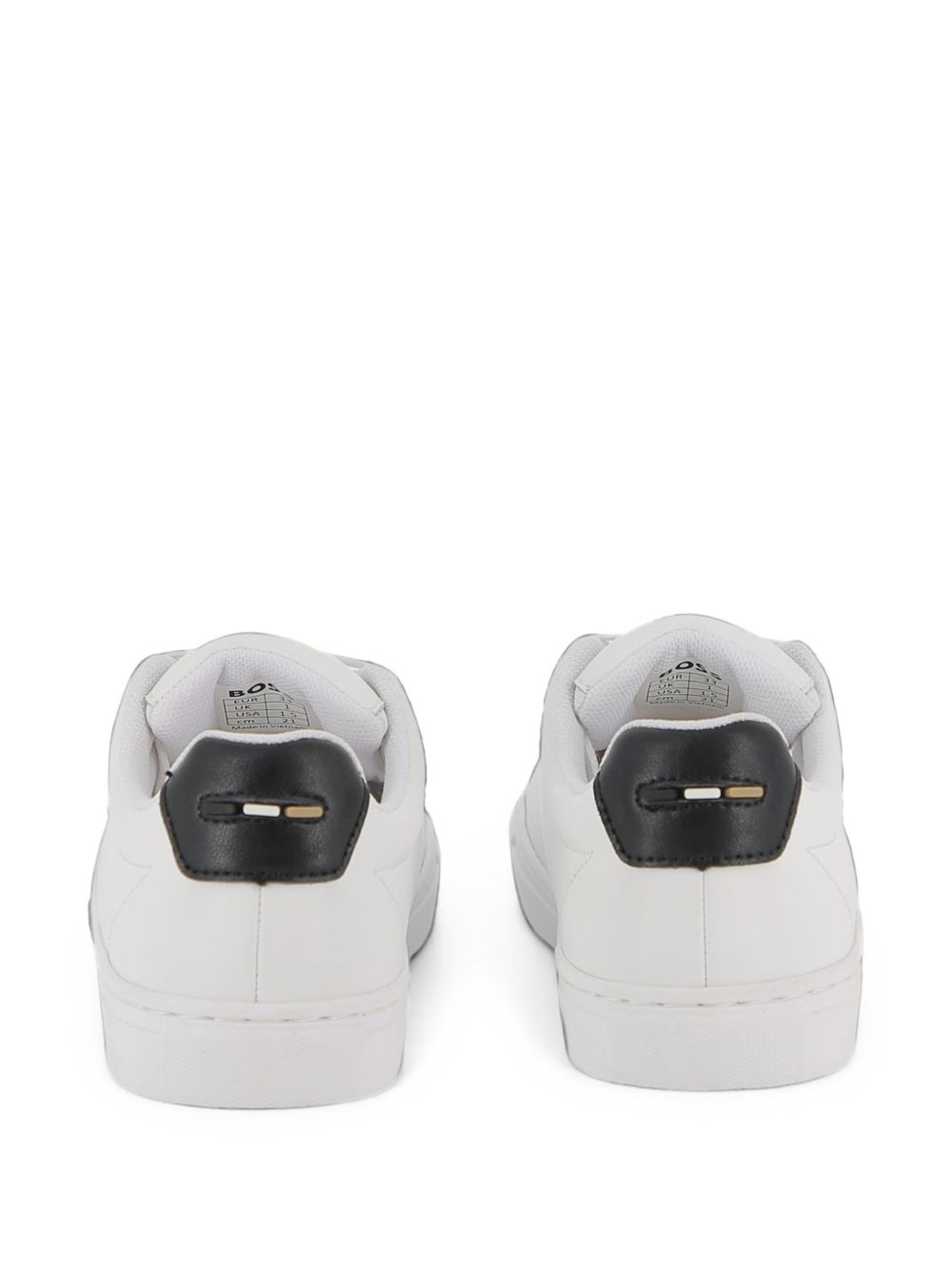 Sneakers in cow nappa leather e textile. Brand printed sul side, al retro e sul tongue. Lace up chiusura. Fodera in textile. Insole in breathable microfiber. Tpr outsole. Mineral tanning. J53248 10P BOSS KIDSWEAR 