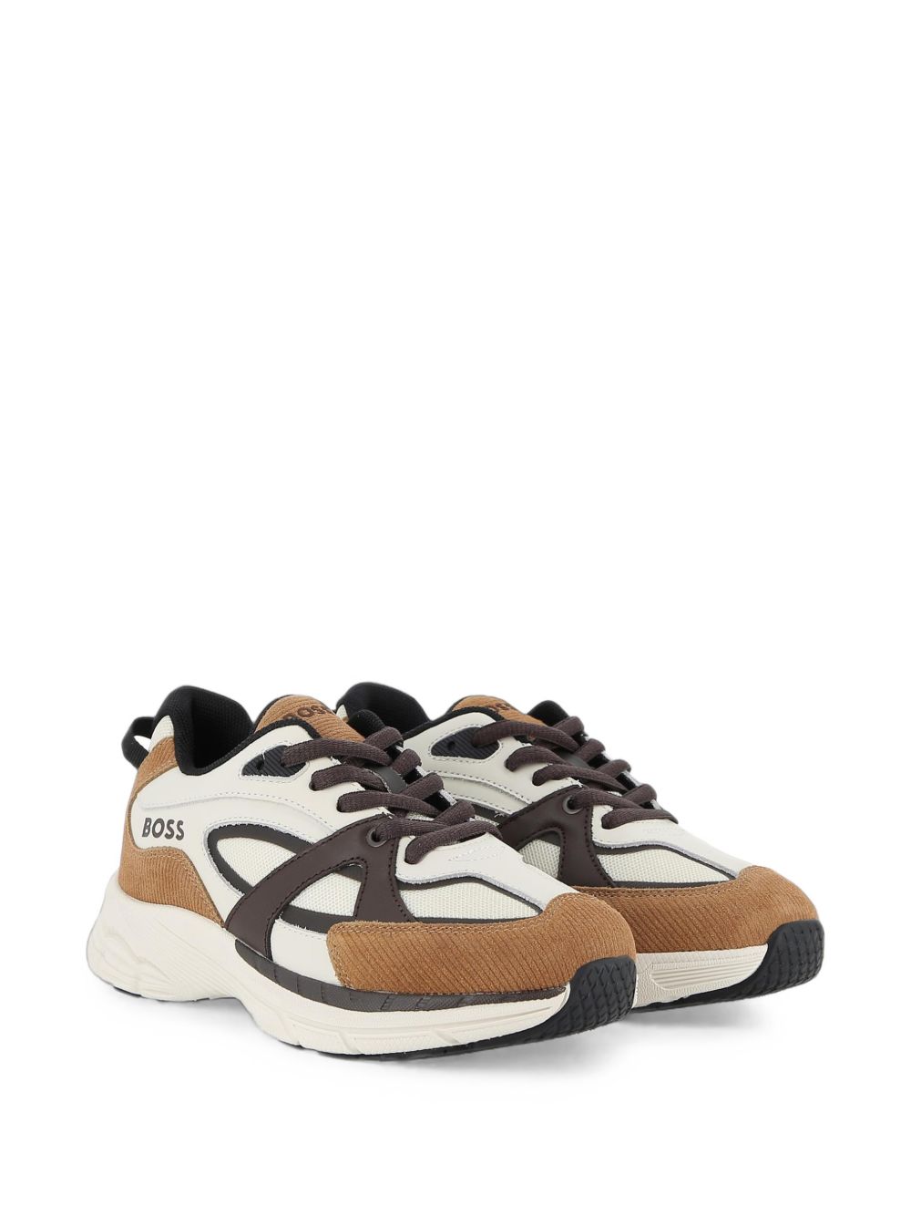 Sneakers in mix material cow leather e mesh. Brand by rubber badge on side. Lace up chiusura. Fodera in mesh. Insole in breathable microfiber. Outsole in eva con abrasion area in tpr. Mineral tanning. J53527 343 BOSS KIDSWEAR 