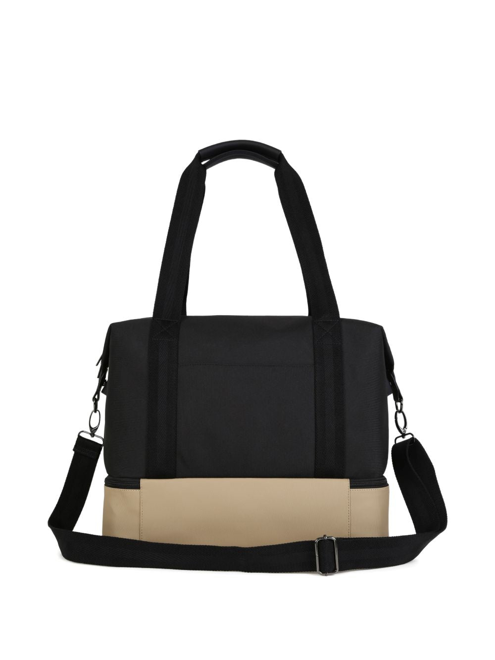 Changing bag in polyester canvas, coated canvas, e gum simili (in details). Large tasca under bag con removable compartments. Branded badge. Tricolor woven tab. Changing mat + 2 stroller straps + removable strap e handles in textured jacquard. Extern J53608 09B BOSS KIDSWEAR 