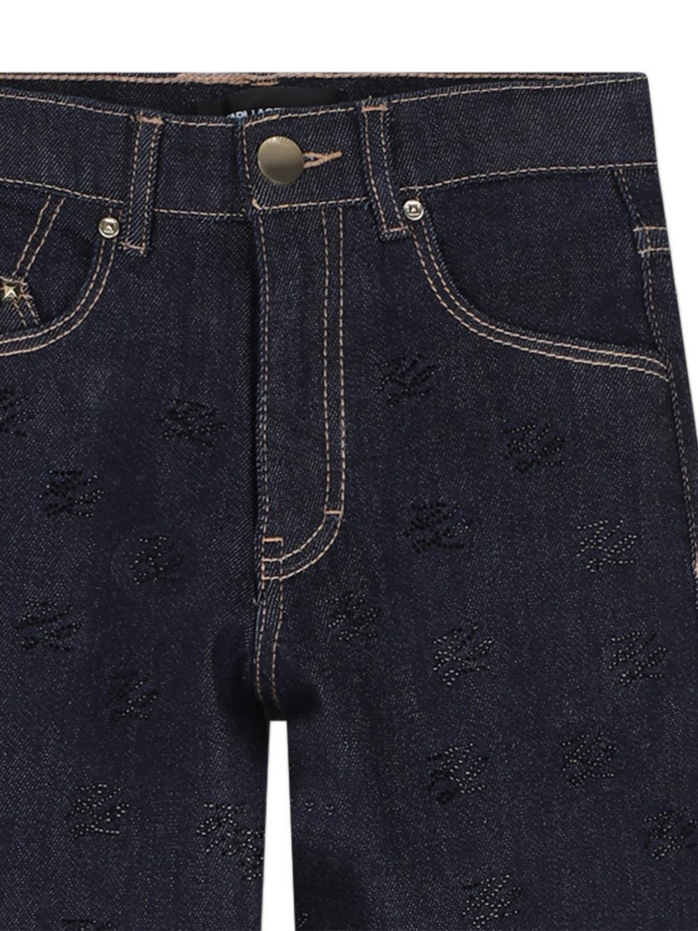 Pantaloni in denim (99% cotton, 1% elastane). Vestibilità ampia. Kl autograph strass sul davanti. Button e zip chiusura sul davanti. Vita regolabile up to size 10y. Davanti e retro tasche. Branded plaque sul retro of fascia in vita. Z31342 Z10 KARL LAGERFELD KIDS 