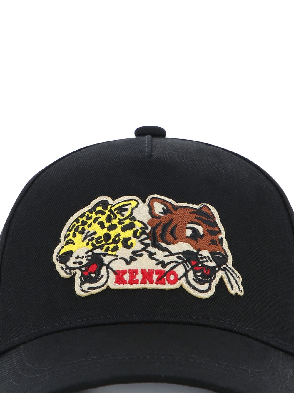 Cotton twill cap (100% cotton) con branded ricamato patche on davanti. Fodera e cleantape in cotton. Regolabile al retro con hook e loop fastener con branded ricamo. K62184 09B KENZO KIDS 