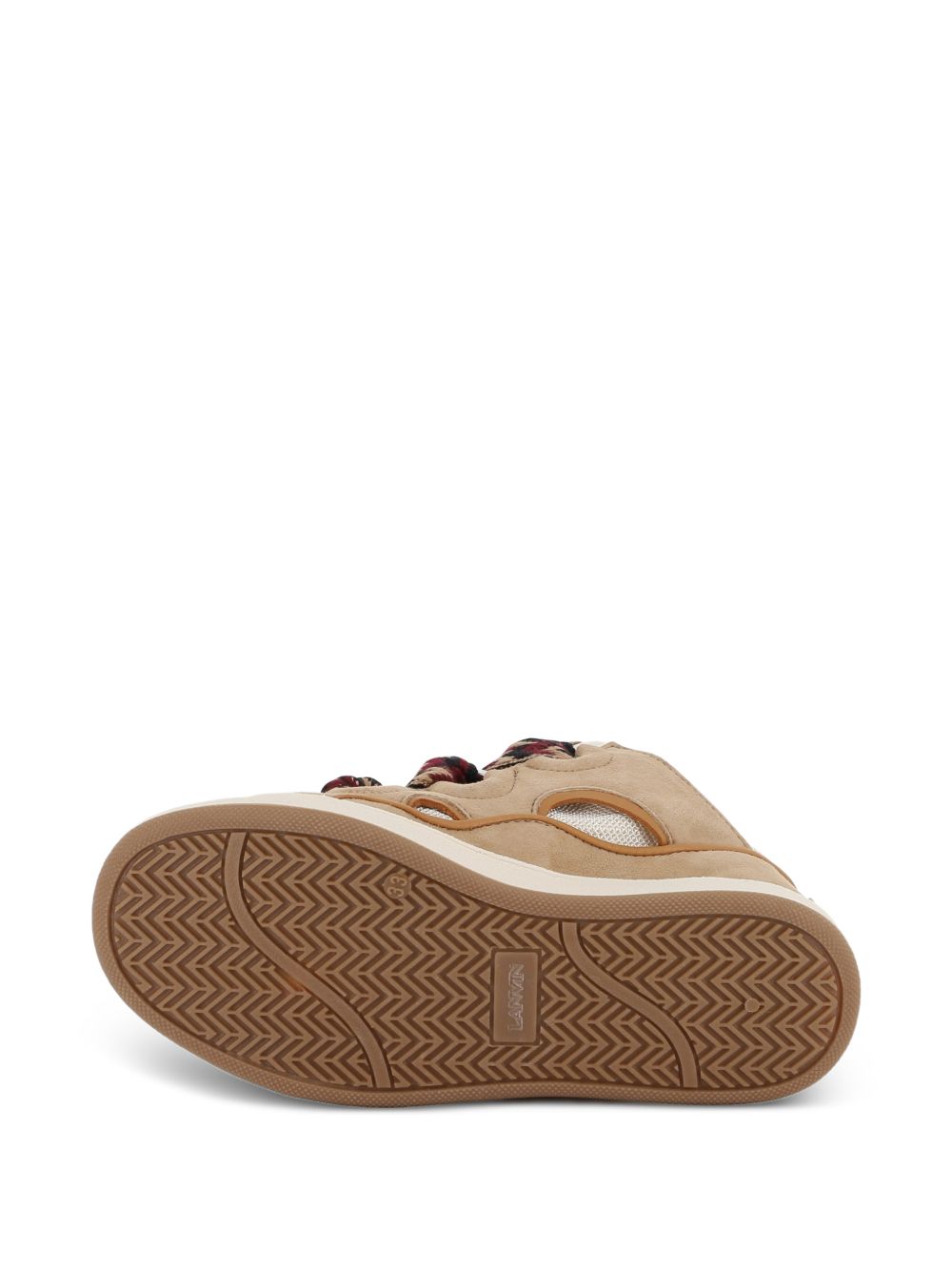 Low-top trainers in goat leather sul sides e sheep leather sul davanti, padded tongue con lanvin label, textile fodera, cow leather insole, rubber sole con logo, pair of flat laces con chevron pattern e stitched finish. Sold in a branded shoe box con N30458 P51 LANVIN KIDS 