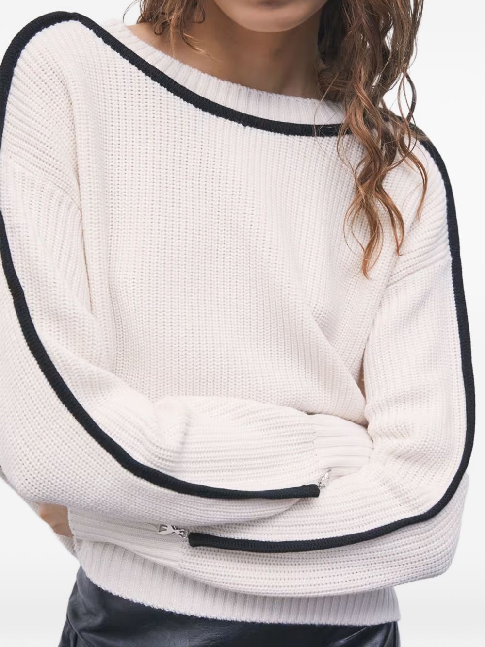 Maglia WOOLY WHITE /NERO 8K0312KK006 J517 PATRIZIA PEPE 