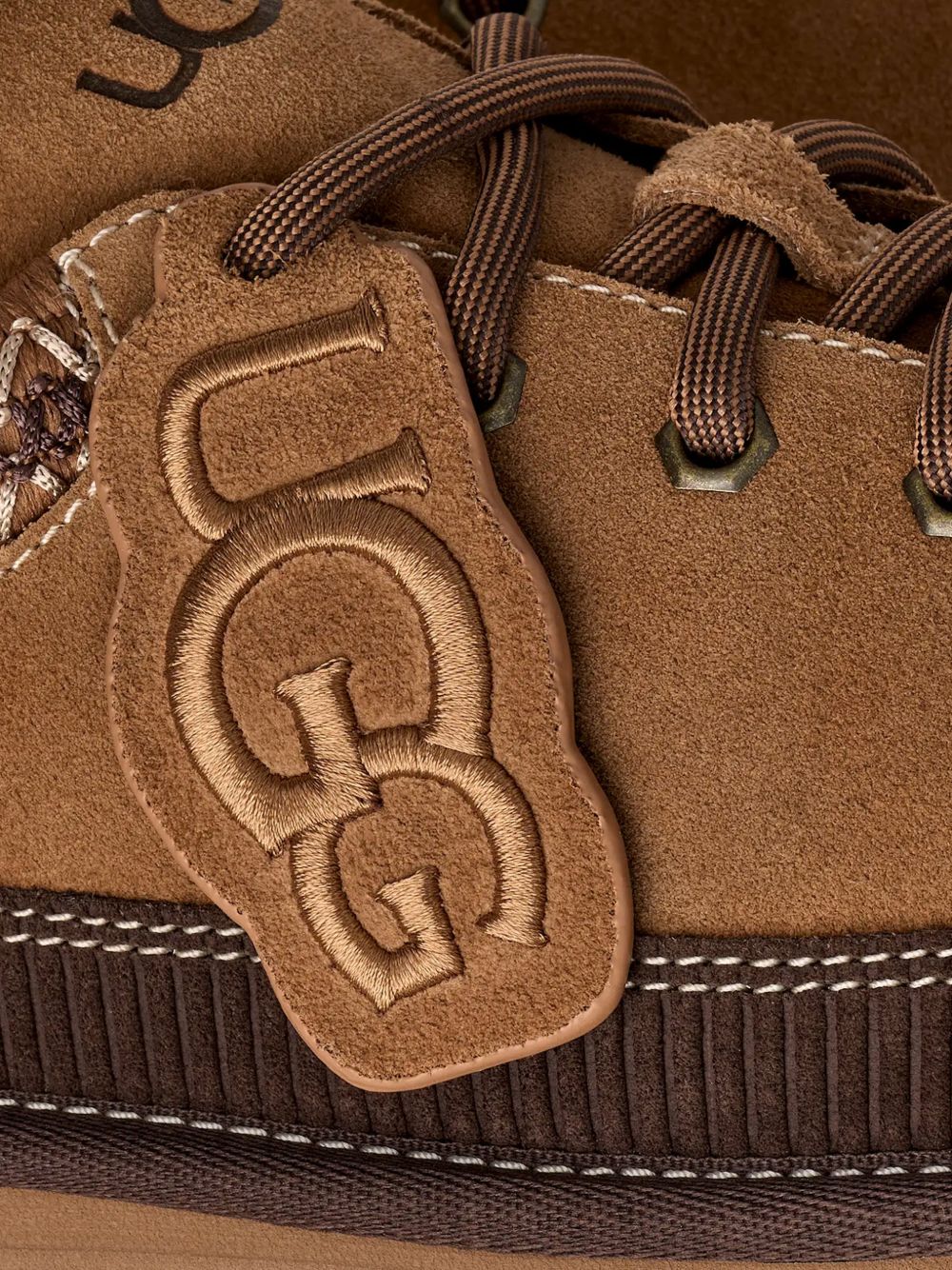  1180361 CHE UGG 