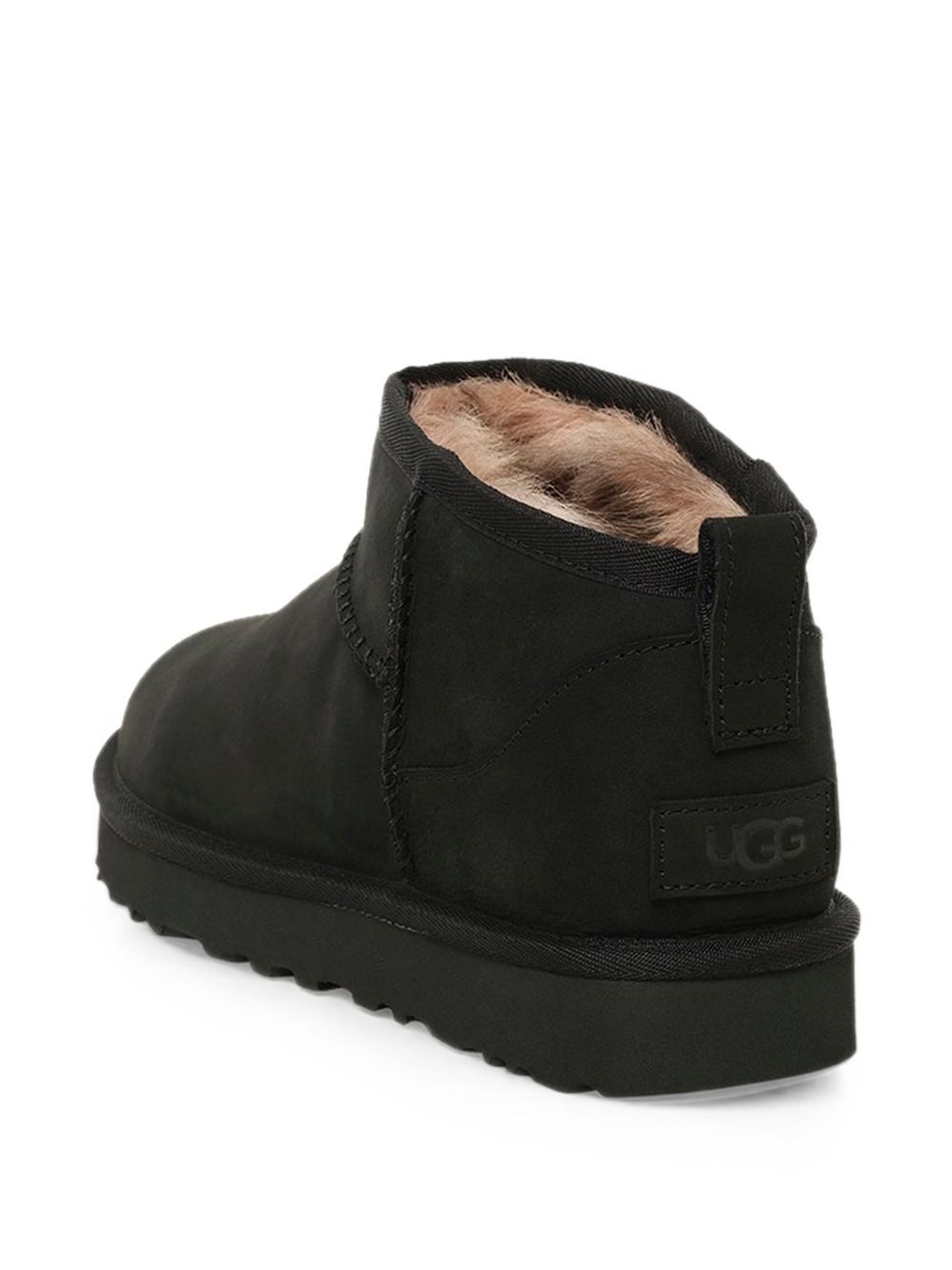  1184556 BLK UGG 