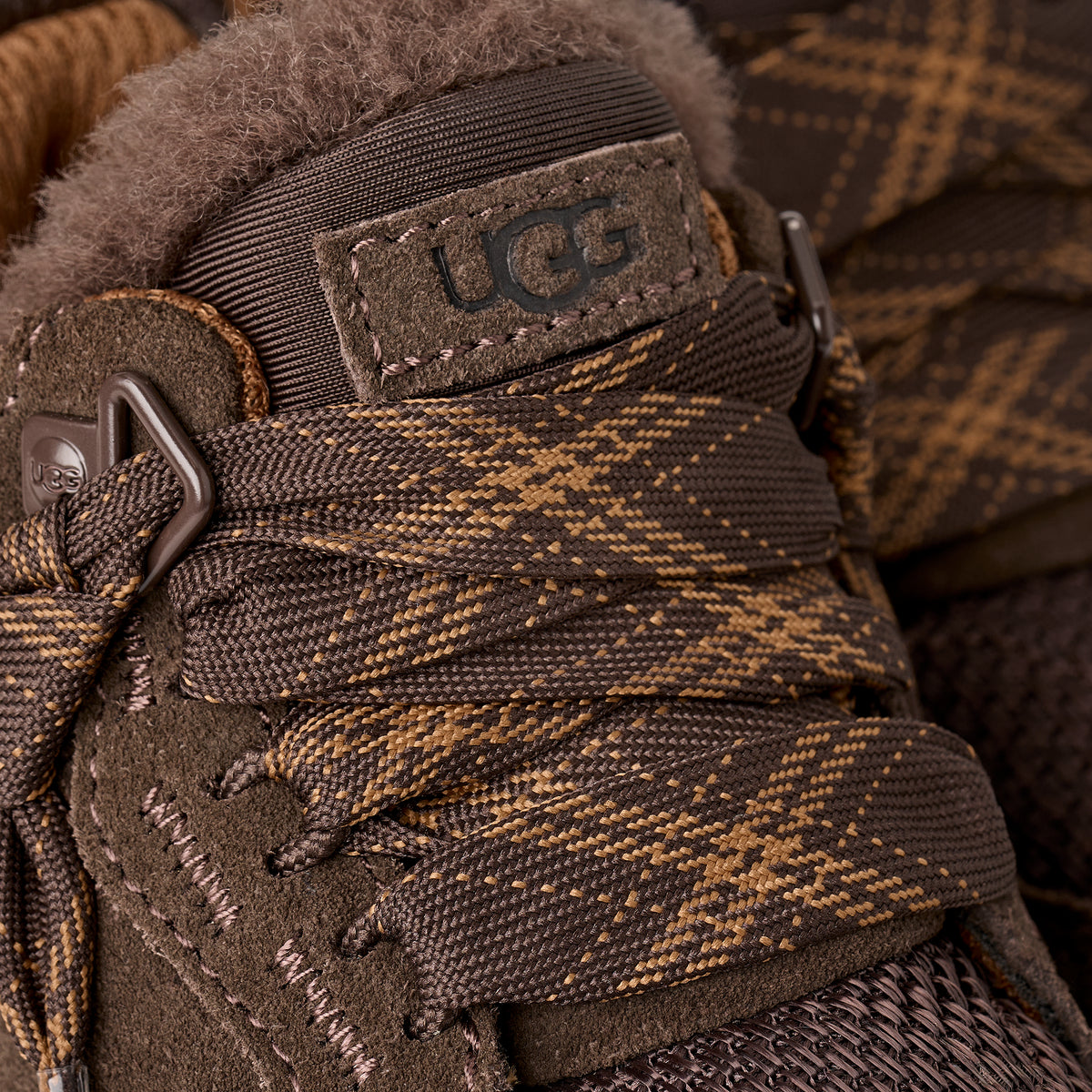  1152410T DDC UGG KIDS 