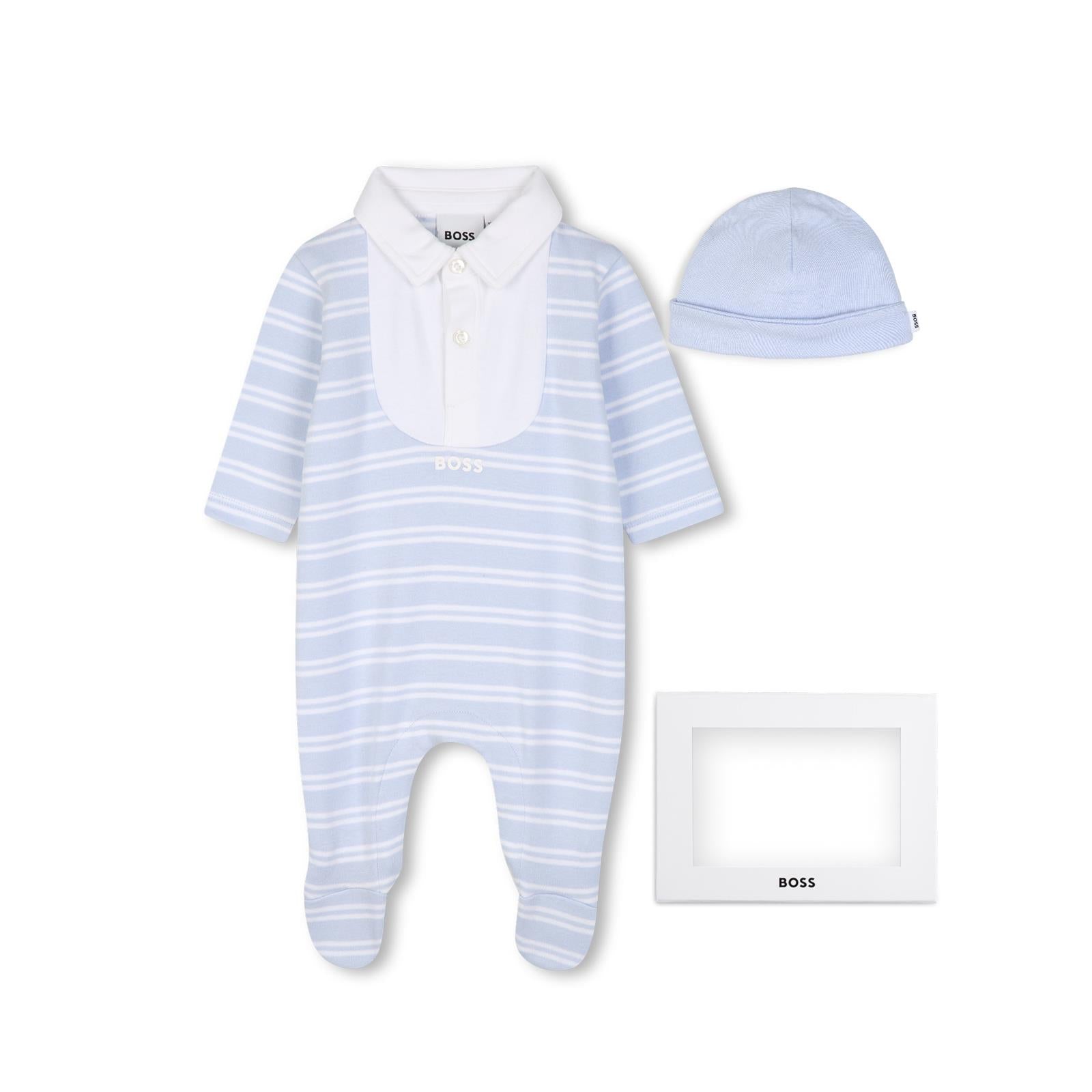 Pajama e hat set. 100% organic cotton interlock pajamas, all-over woven stripe, fantasia polo collar con chiusura con bottoni, snap opening al crotch. Sold in gift box J53291 771 BOSS KIDSWEAR 