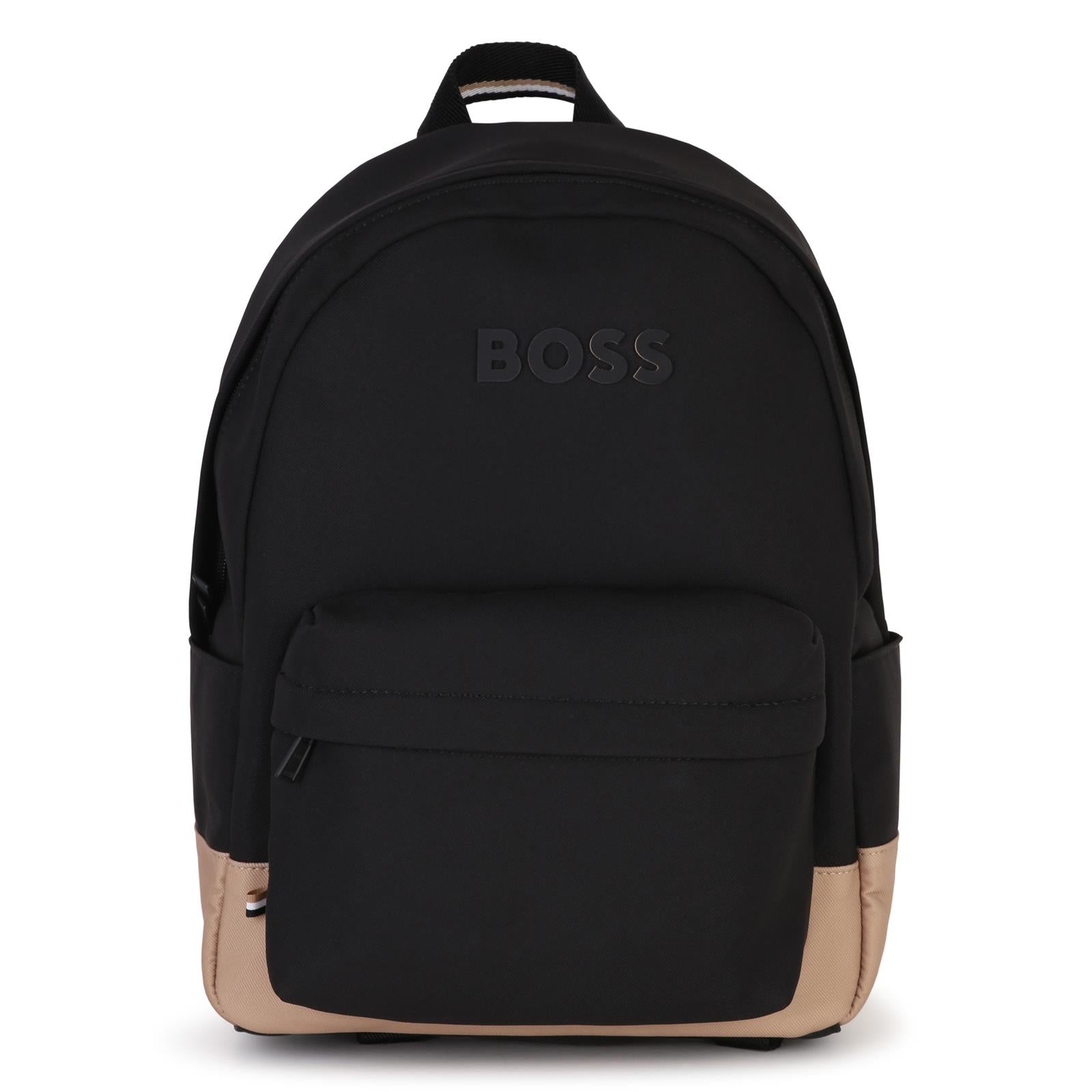 Backpack in matt weft fabric. Branded in silicone stampa con contrasted edges. Tricolor woven tab. Side tasche. Padded retro e spalla straps con mesh, for better comfort. Name label on retro. Chiusura con zip. Matched messenger bag j53594 e small bac J53598 09B BOSS KIDSWEAR 