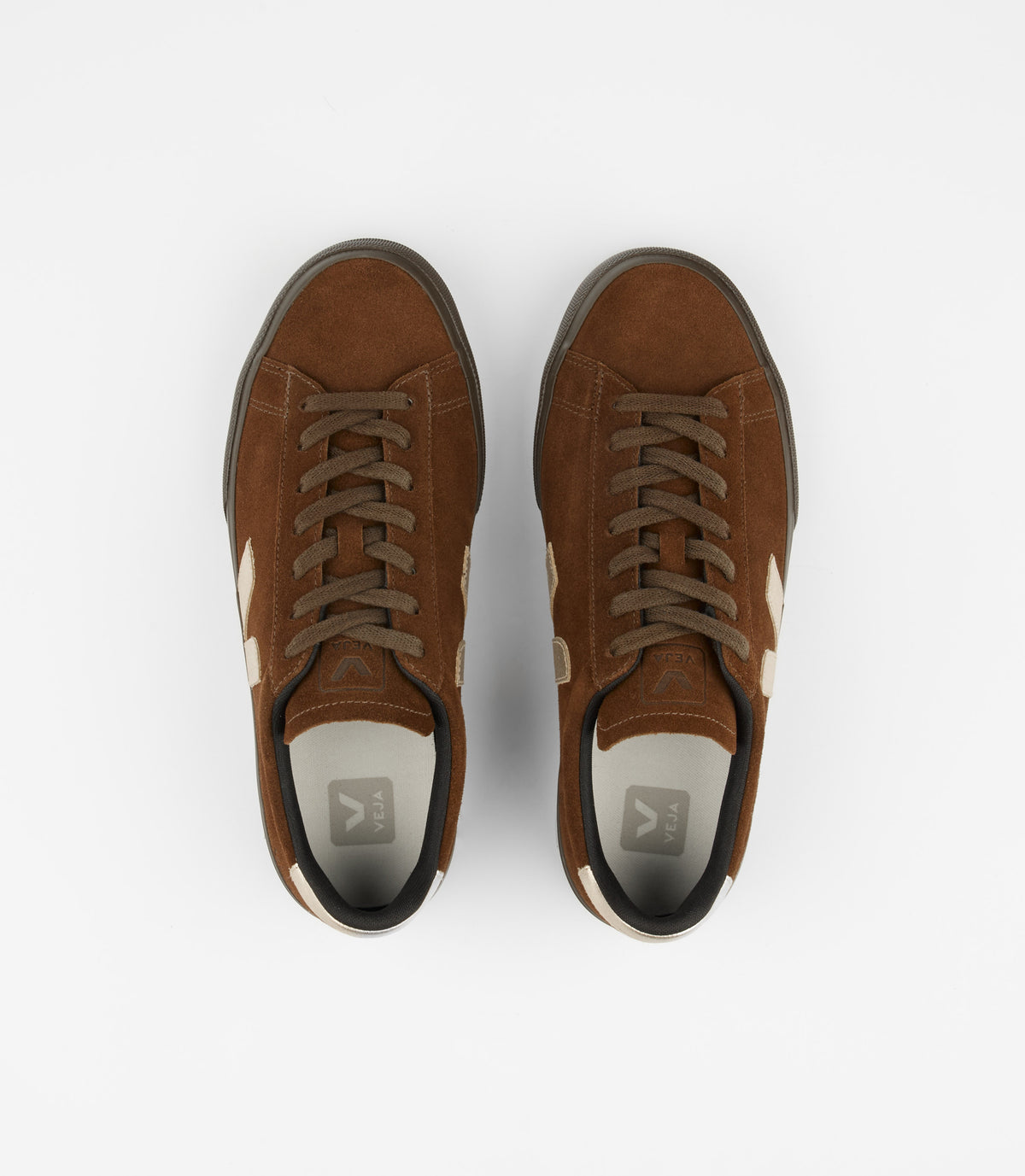  CP0321810 WALNUTEPLATINEEAGLE VEJA 