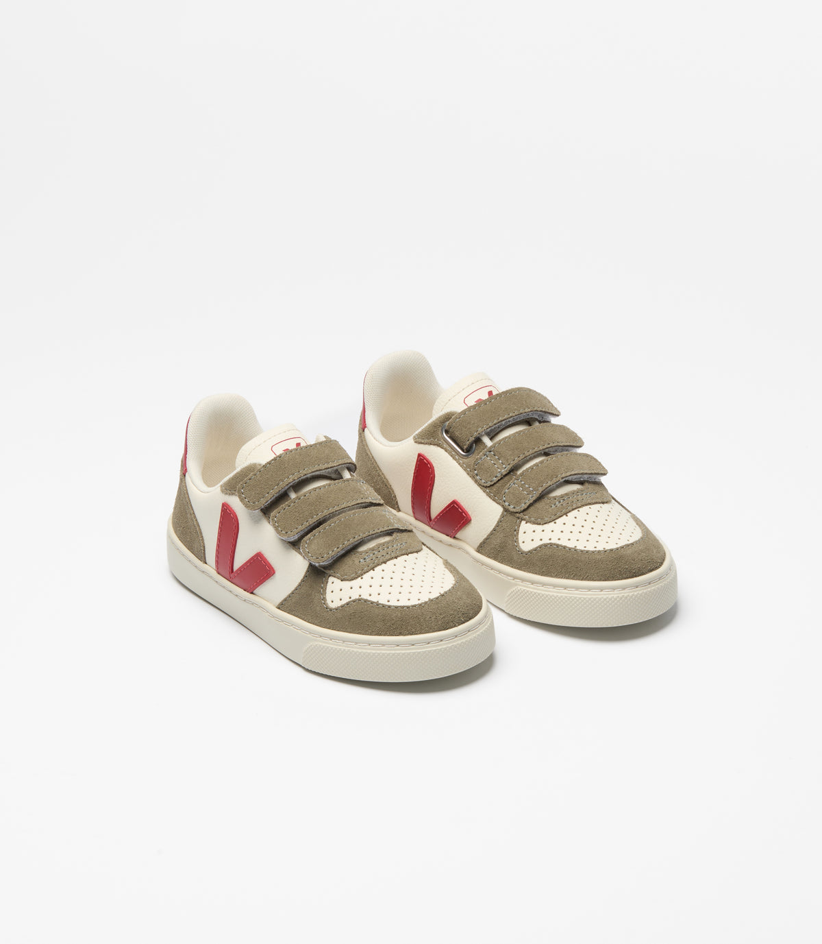 small v-10 CV0521767 PUREPEPPERKAKI VEJA KIDS 