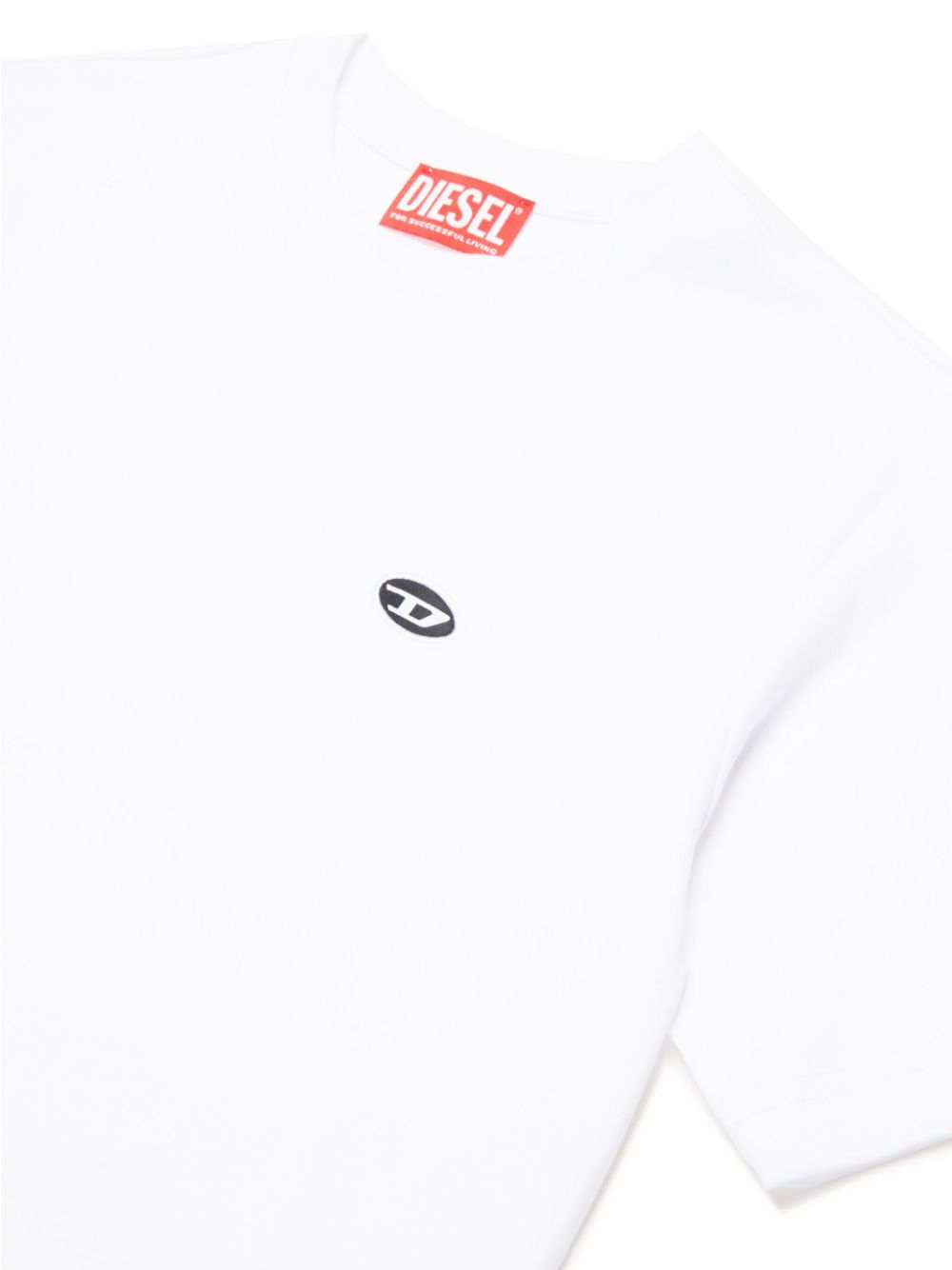 White T-shirt Oval- D embroidered