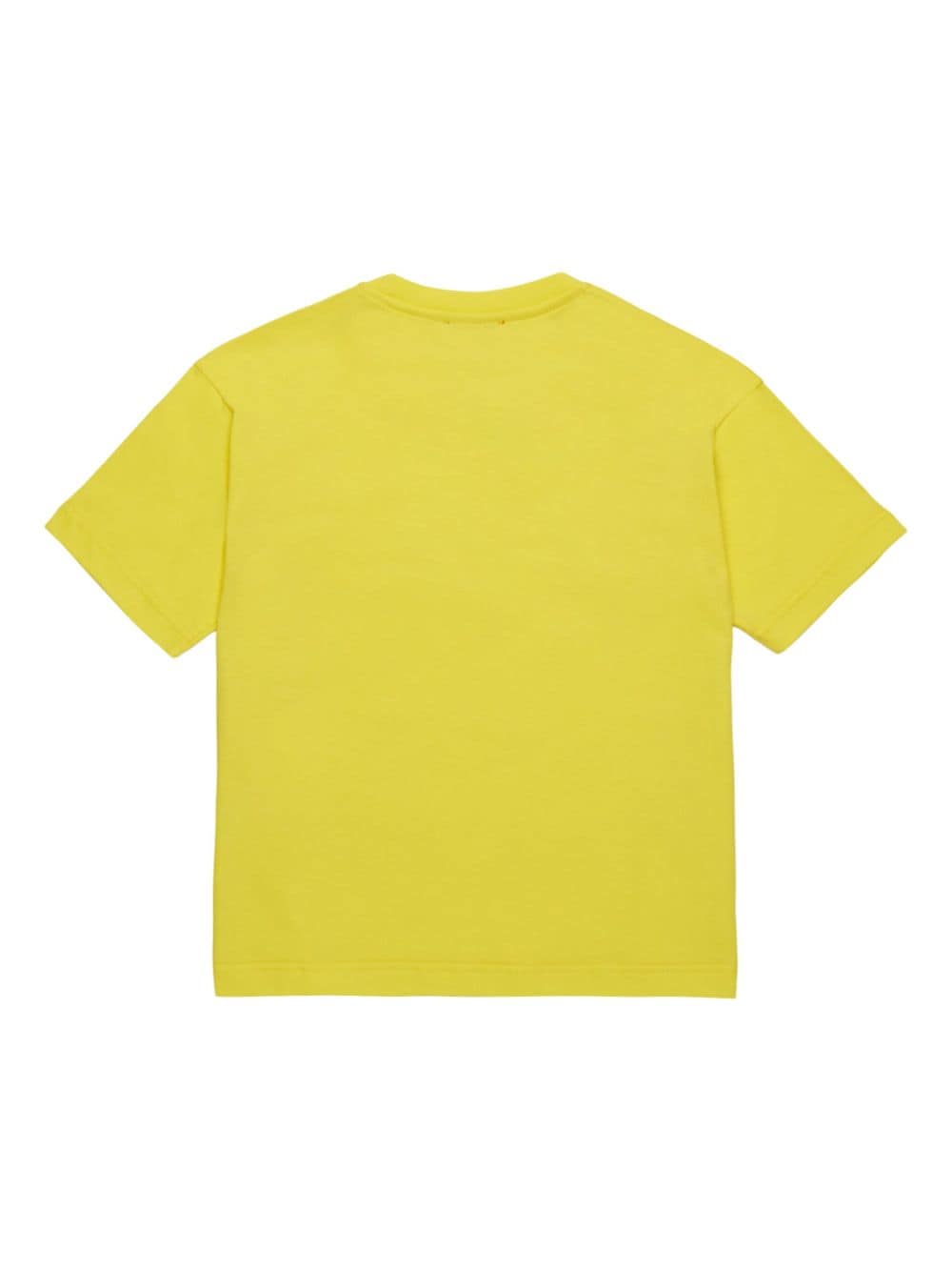 Yellow T-shirt with Oval-D plaque