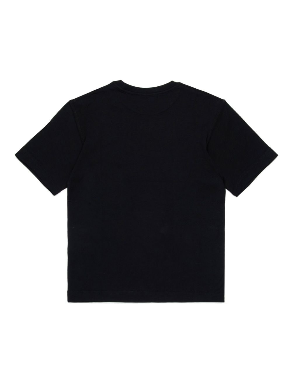 Black T-shirt with Oval-D plaque