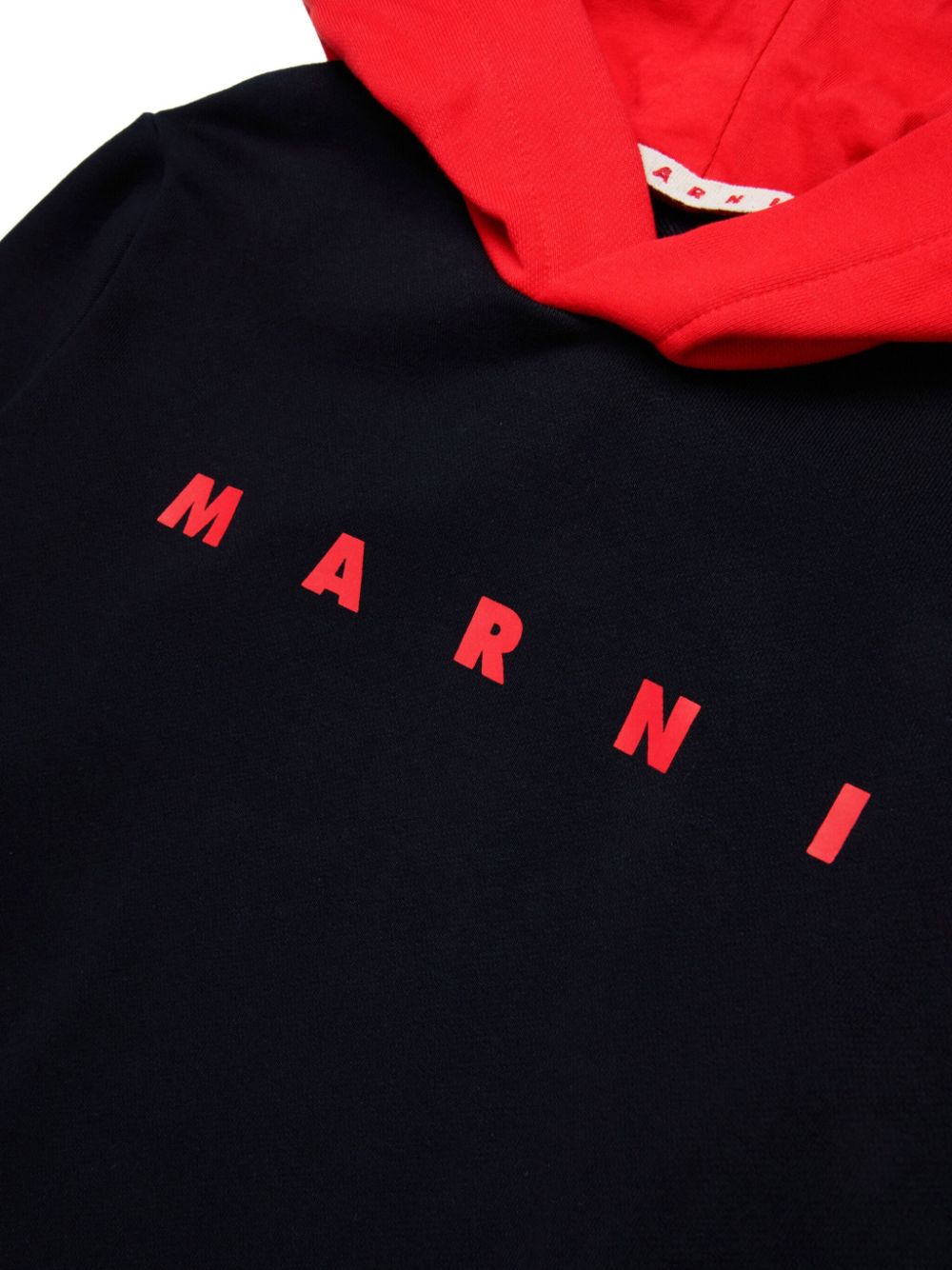 Black/red sweatshirt with lettering logo