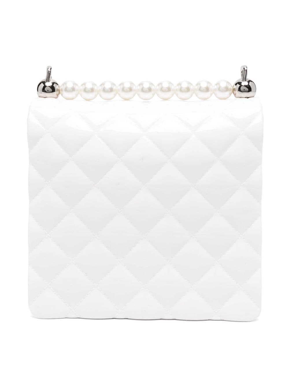 Quilted white bag with pearls