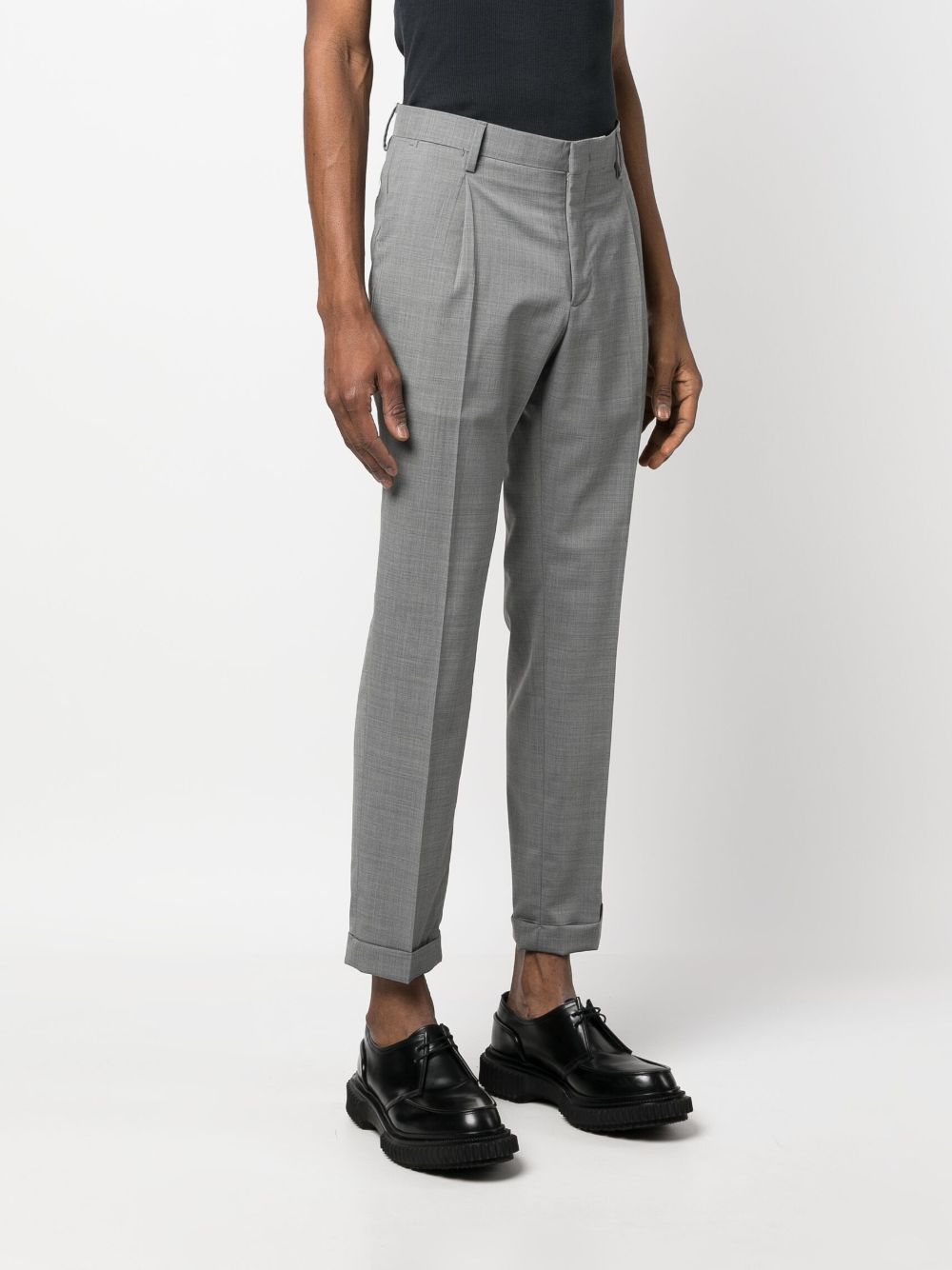 Tiberio grey trousers with ironed crease