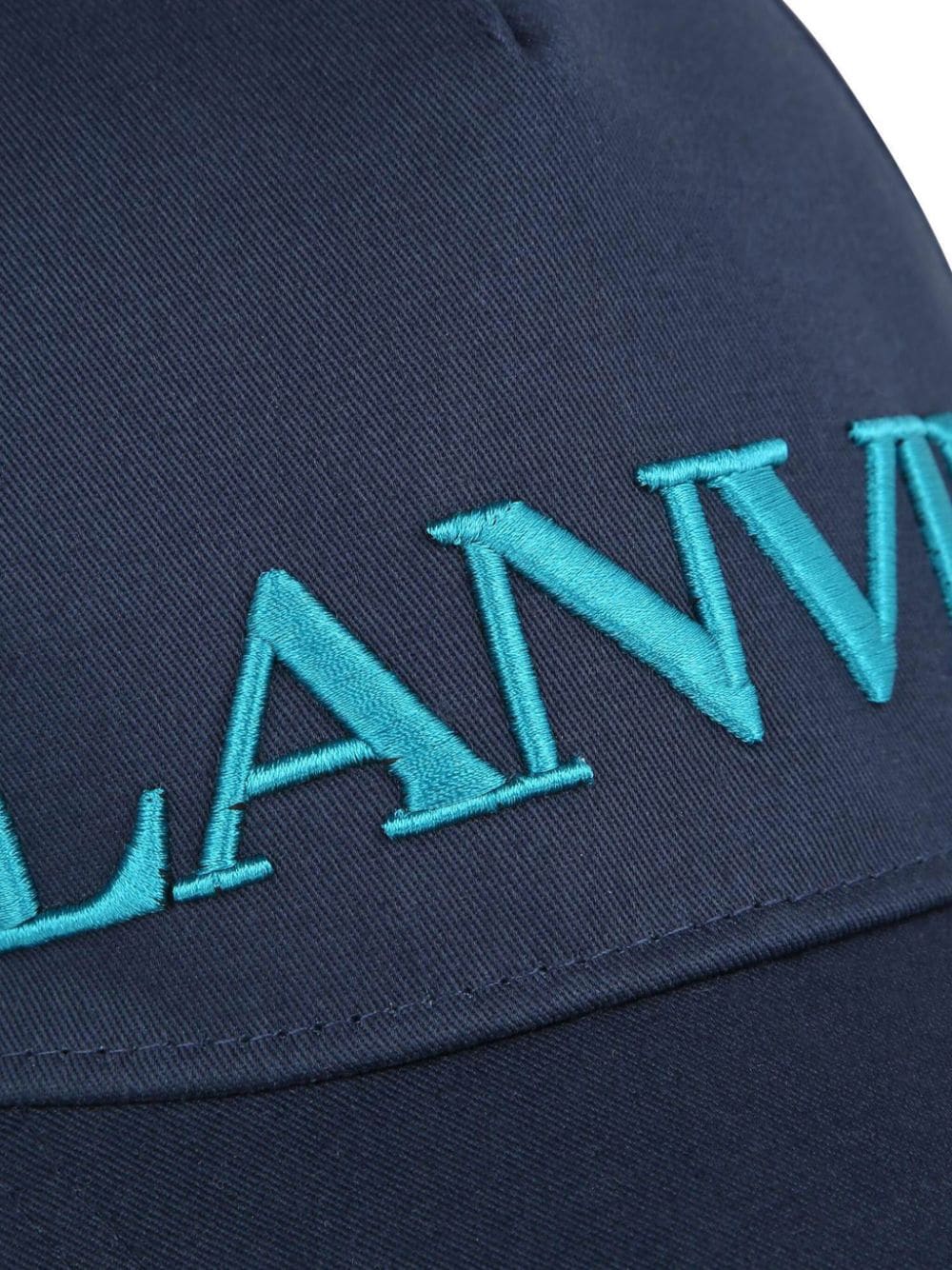 Blue hat with embroidery closure