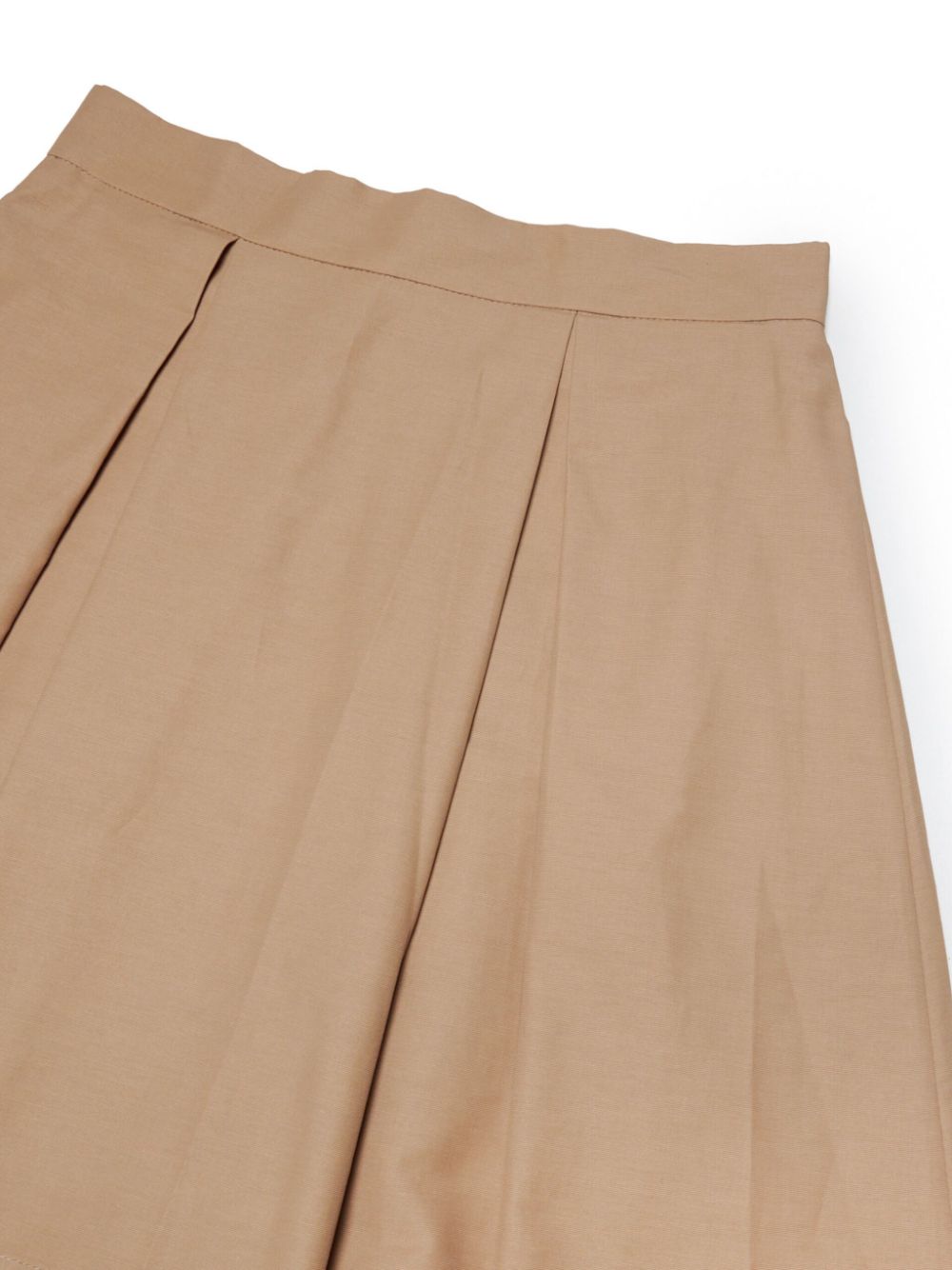 Beige pleated skirt