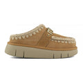 Bounce clog with savannah logo plaque