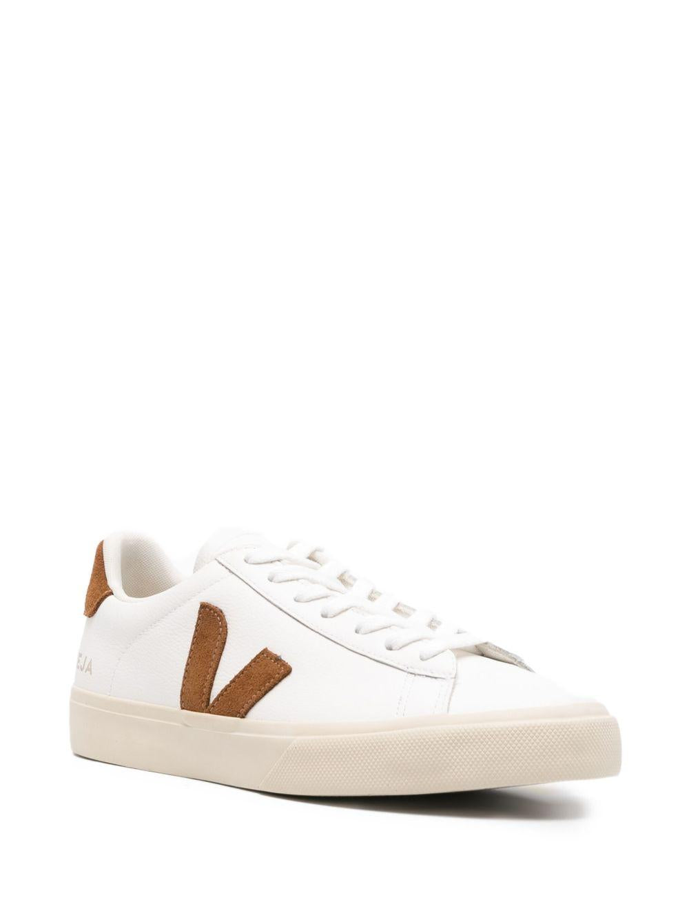 Sneakers in Pelle con Logo Laterale CP0521058 BIANCOMARRONE VEJA 