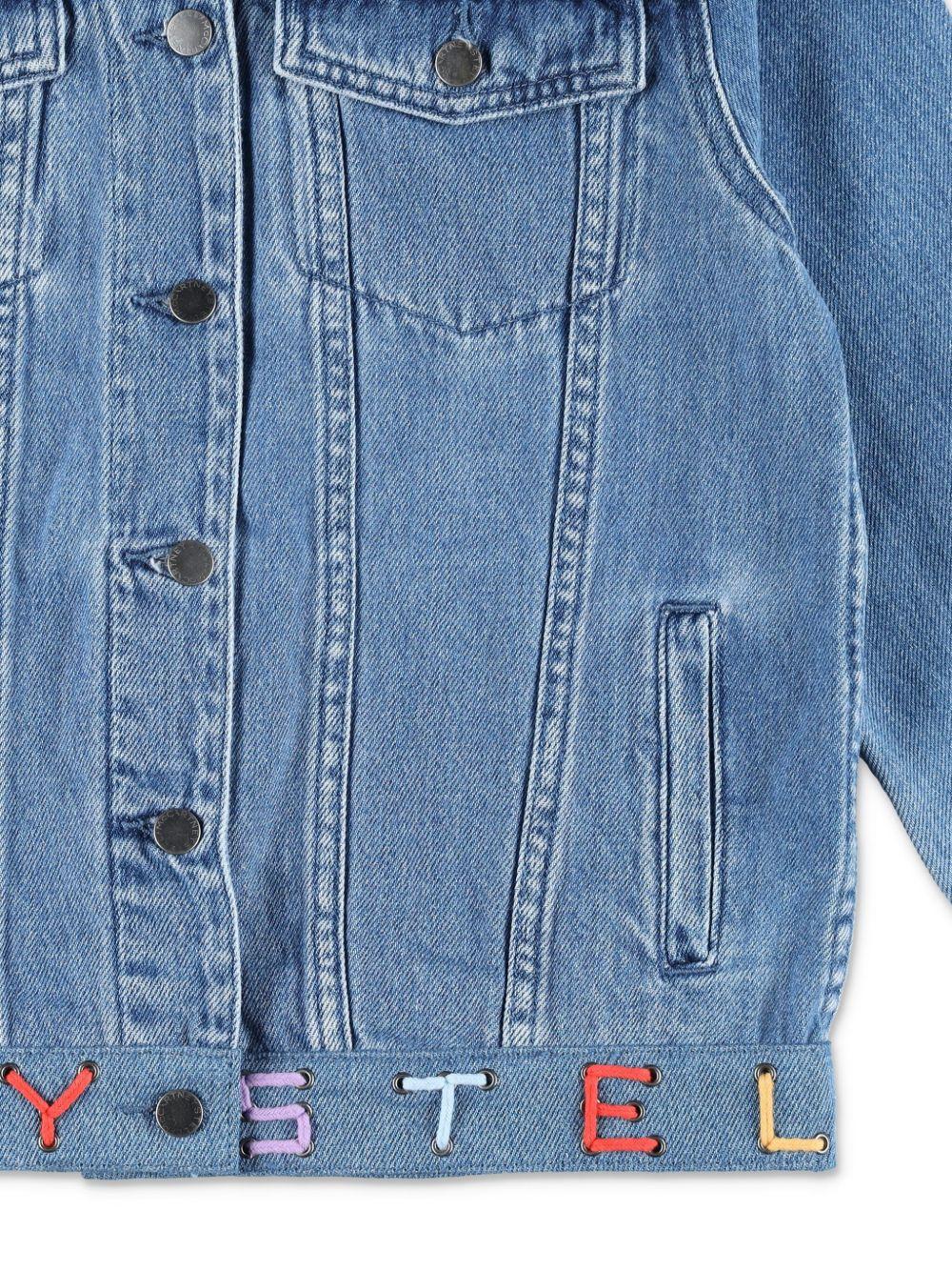 Giubbino in denim con orlo logato