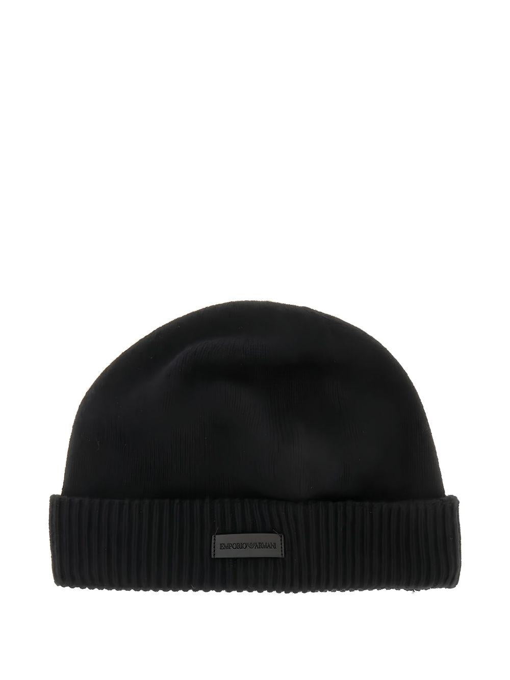 Cappello nero con patch con logo EM002697AF18244 UC001 EMPORIO ARMANI 