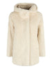 Cappotto crema con cappuccio e bottoni