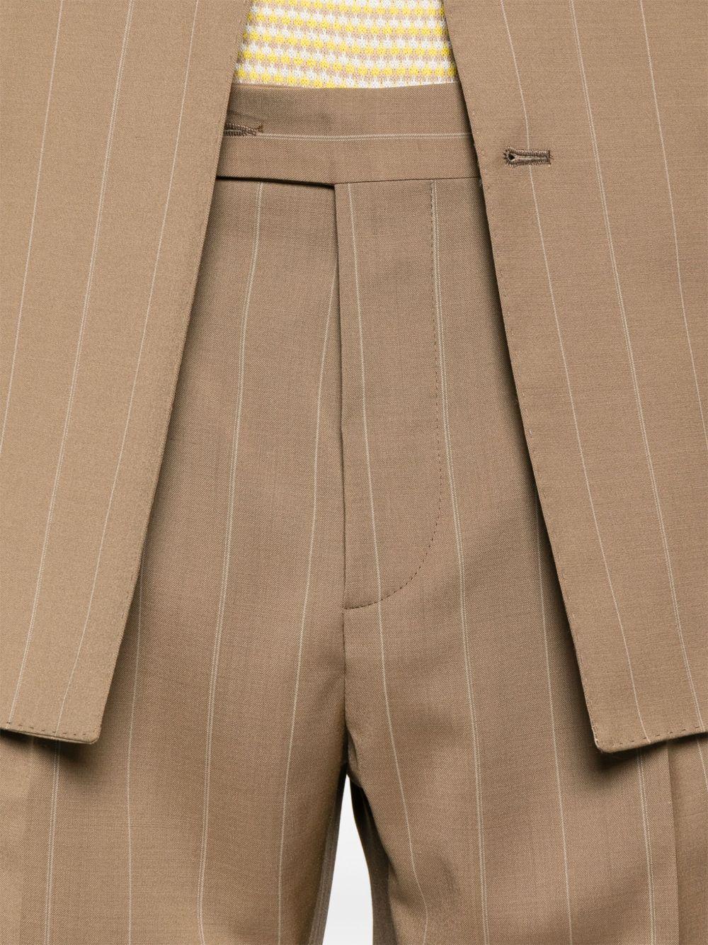 Abito beige gessato