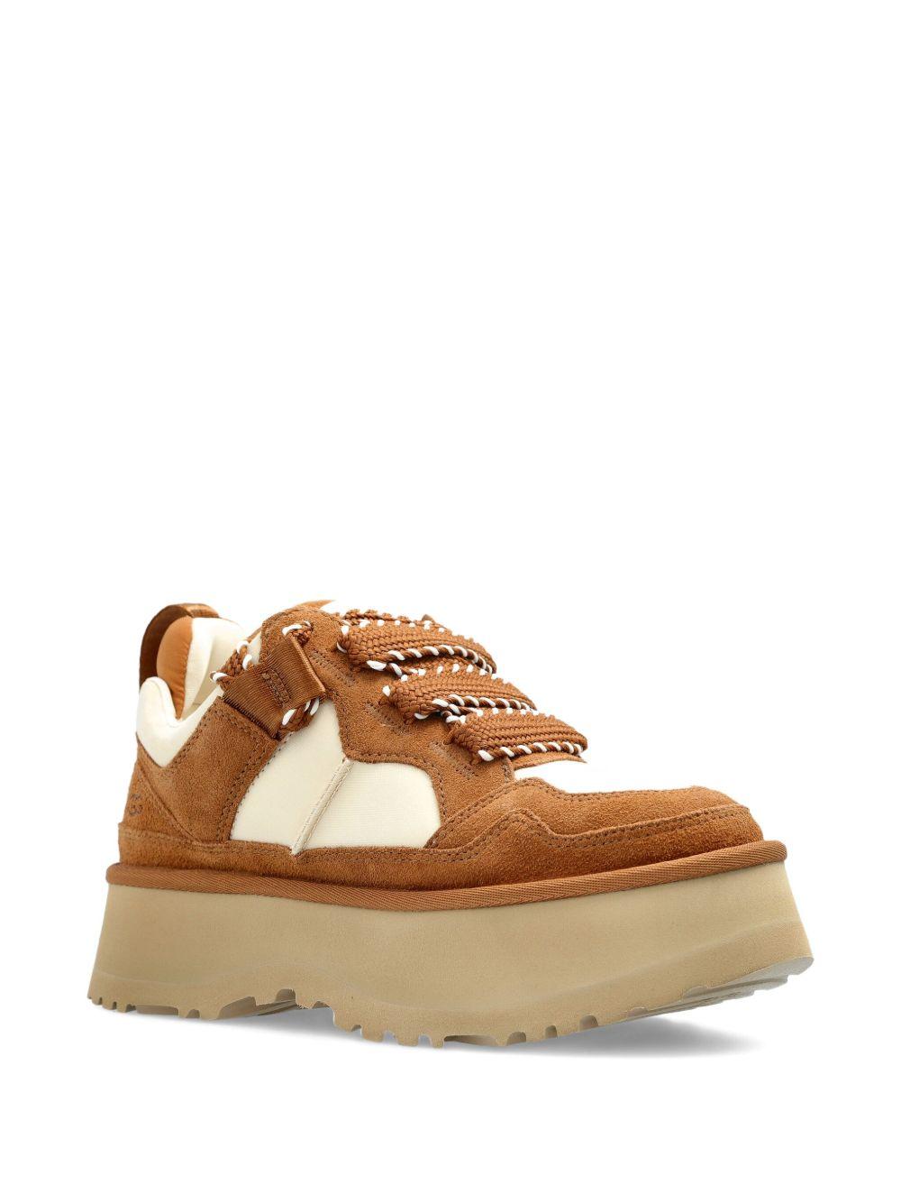 Sneakers Platform in Pelle Scamosciata 1171541 CHE UGG 