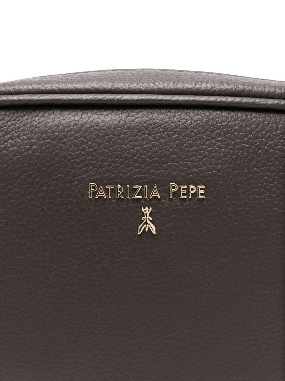 Borsa a spalla con placca logo CB0071L001 B856 PATRIZIA PEPE 