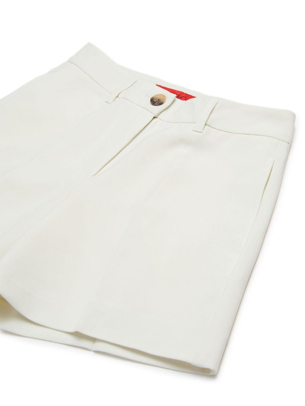 Short bianco basic