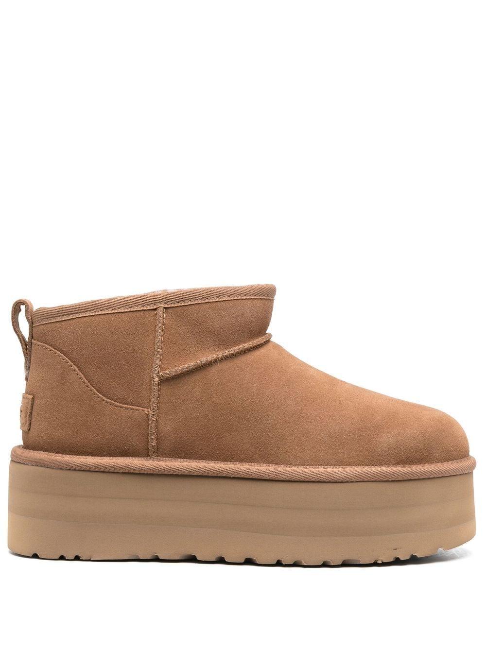 Stivali ugg ultra mini con plateau