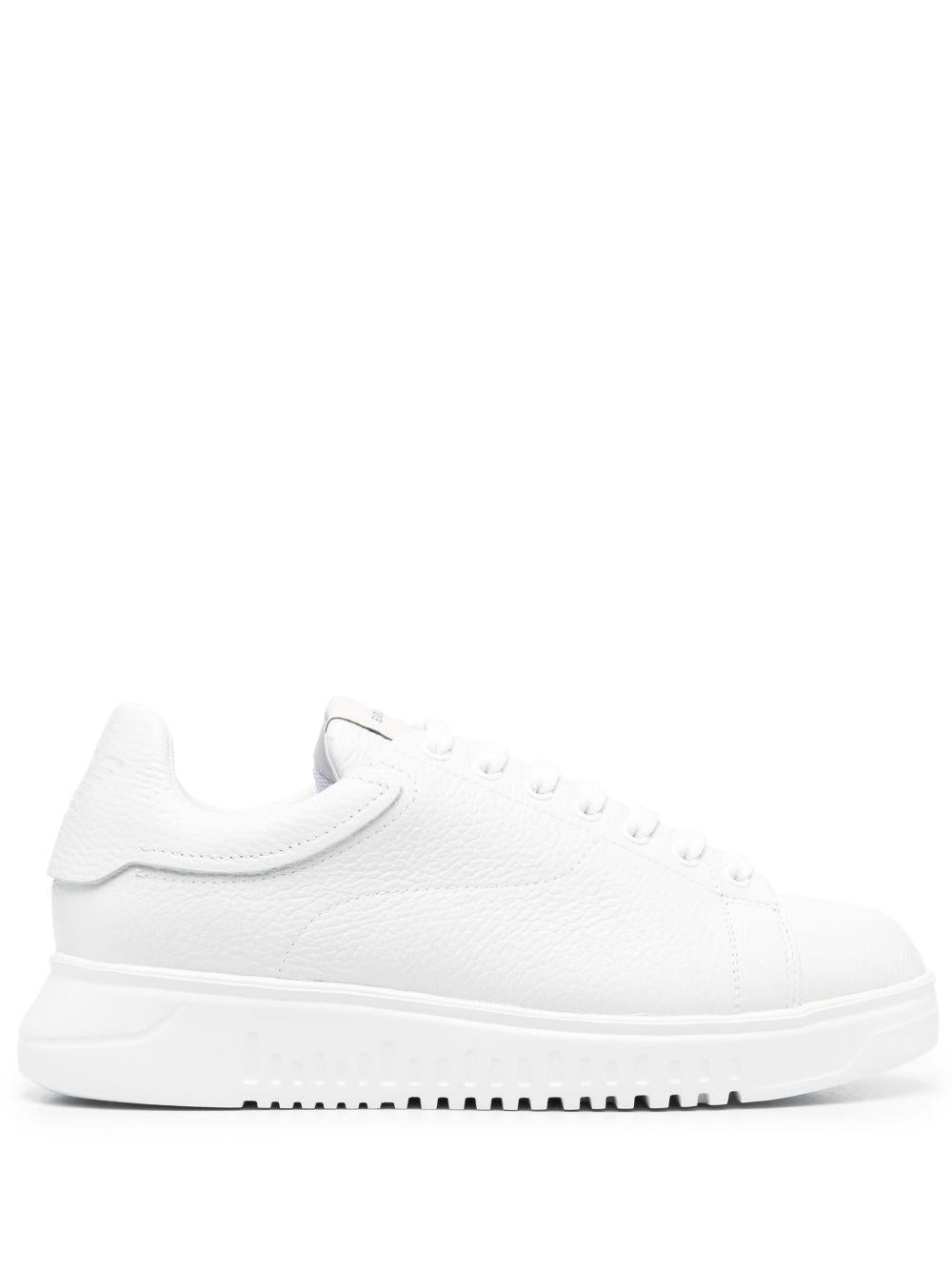 Sneakers in pelle bottolata bianca