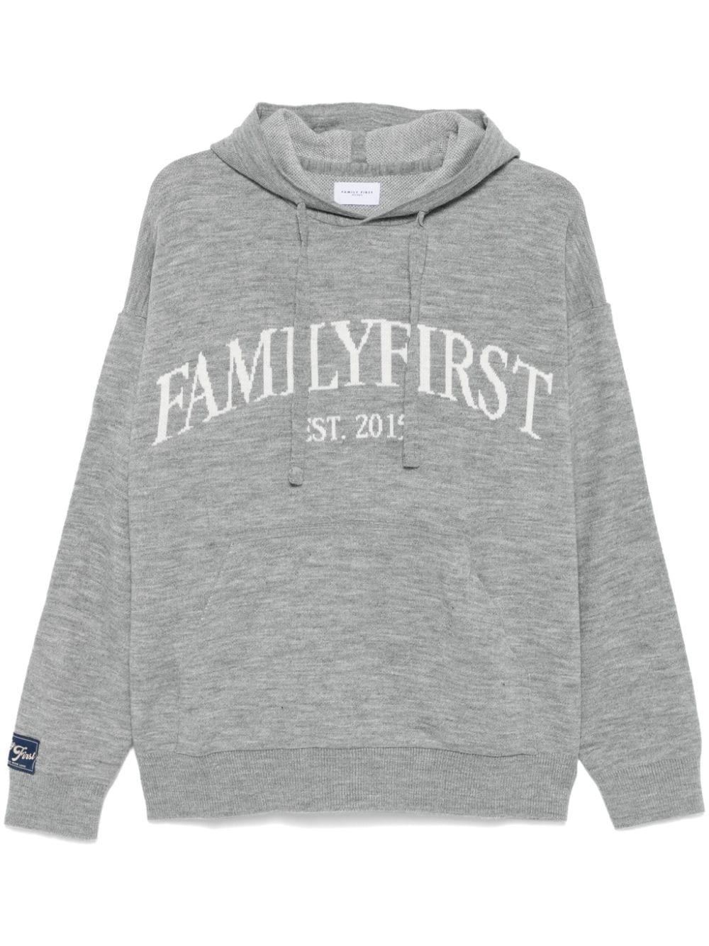 Felpa grigia in maglia logo ricamo