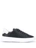 Sneakers basse in pelle con suola piatta