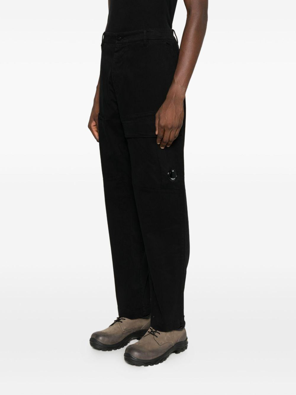 Pantaloni Cargo in Cotone Elasticizzato 19CMPA067A005529G 999 CP COMPANY 